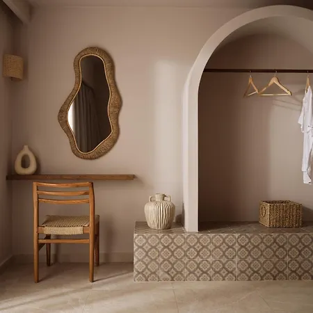 Ammonites Beachfront &