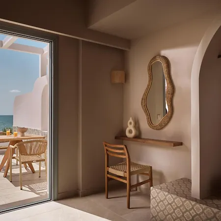 Ammonites Beachfront & 3* Laganas